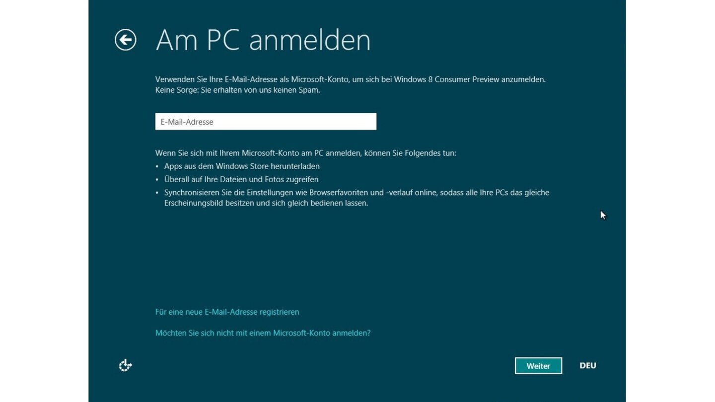 Danach müssen Sie sich an Ihrem PC anmelden. Sie haben die Wahl sich mit einem evtl. bereits vorhandenen Microsoft-Konto anzumelden, eines neu anzulegen oder ein lokales Konto zu erstellen. Bei der Option des Microsoft-Kontos haben Sie den Vorteil, dass sie den Microsoft Store und den Cloud-Dienst sofort verwenden können.