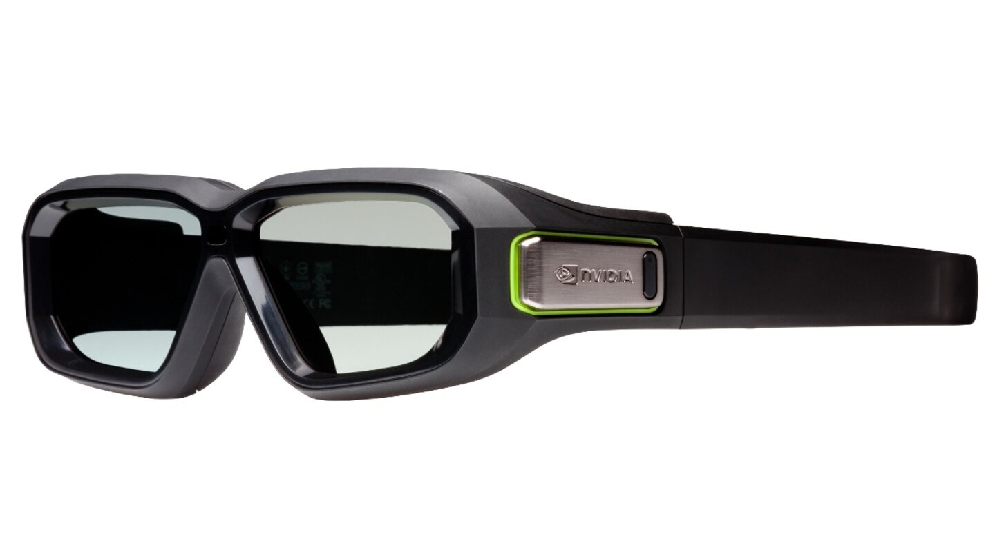 Die Brille des 3D Vision 2 Kits verfügt über größere Gläser und soll außerdem noch Platz für eine normale Brille bieten.