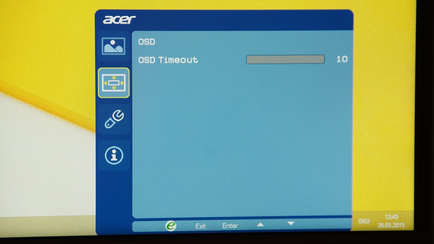 Der nächste Menüpunkt widmet sich dem On-Screen-Display selbst, hier legen Sie fest, wie lange es dauert, bis das Menü wieder ausgeblendet wird.