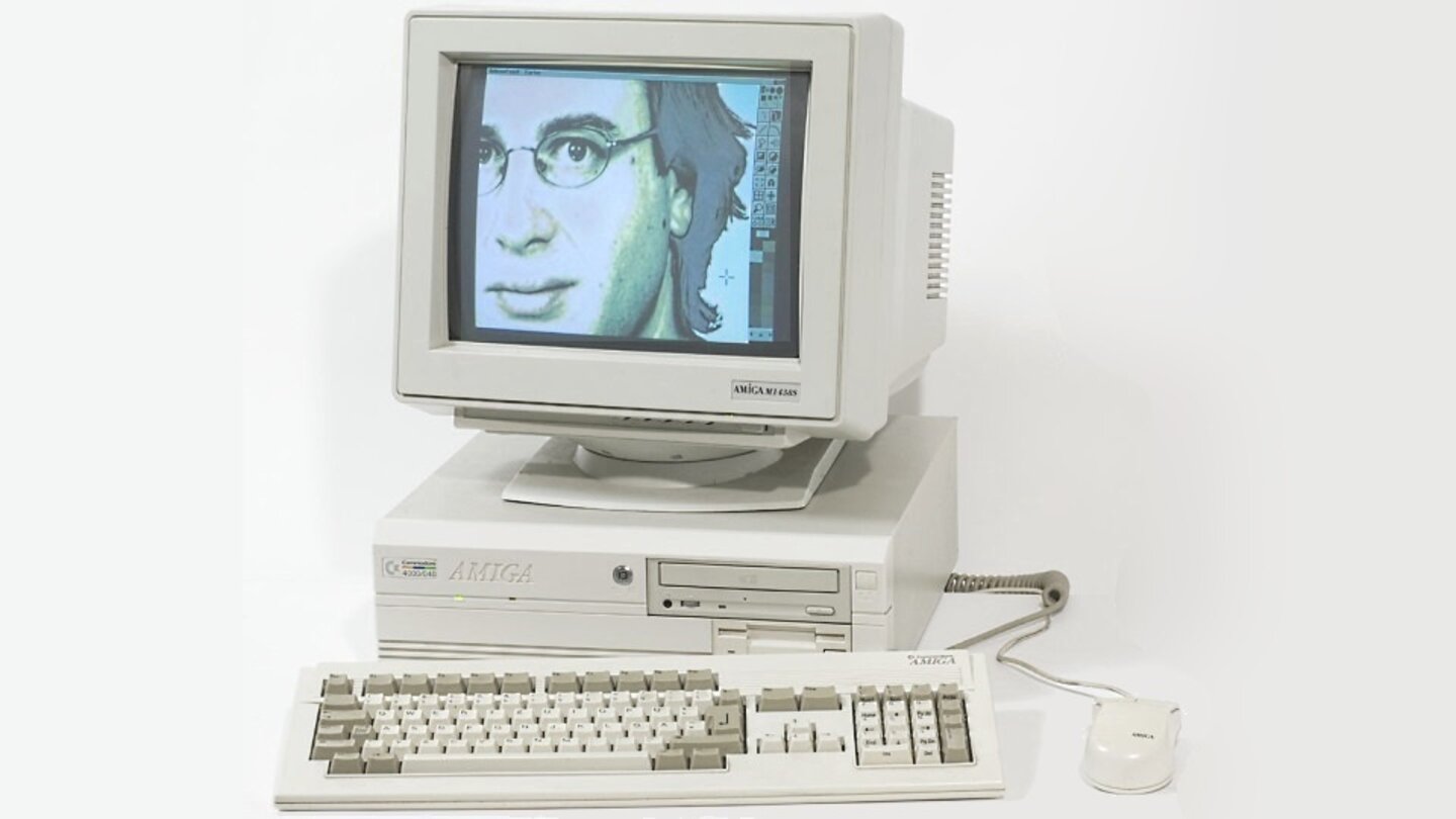 Amiga 4000 (1992)Das Image der Spielecomputer sollte ein stark erweiterbarer Rechner wie der Amiga 4000 durchbrechen. Letzlich aber ohne großen Erfolg.