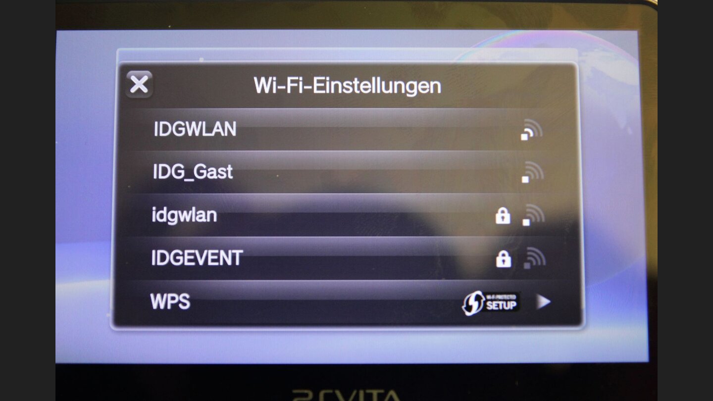 Der Erste Start5. Danach wählt ihr eure bevorzugte WLAN-Verbindung, gebt ggf. das Zugangspasswort ein ...