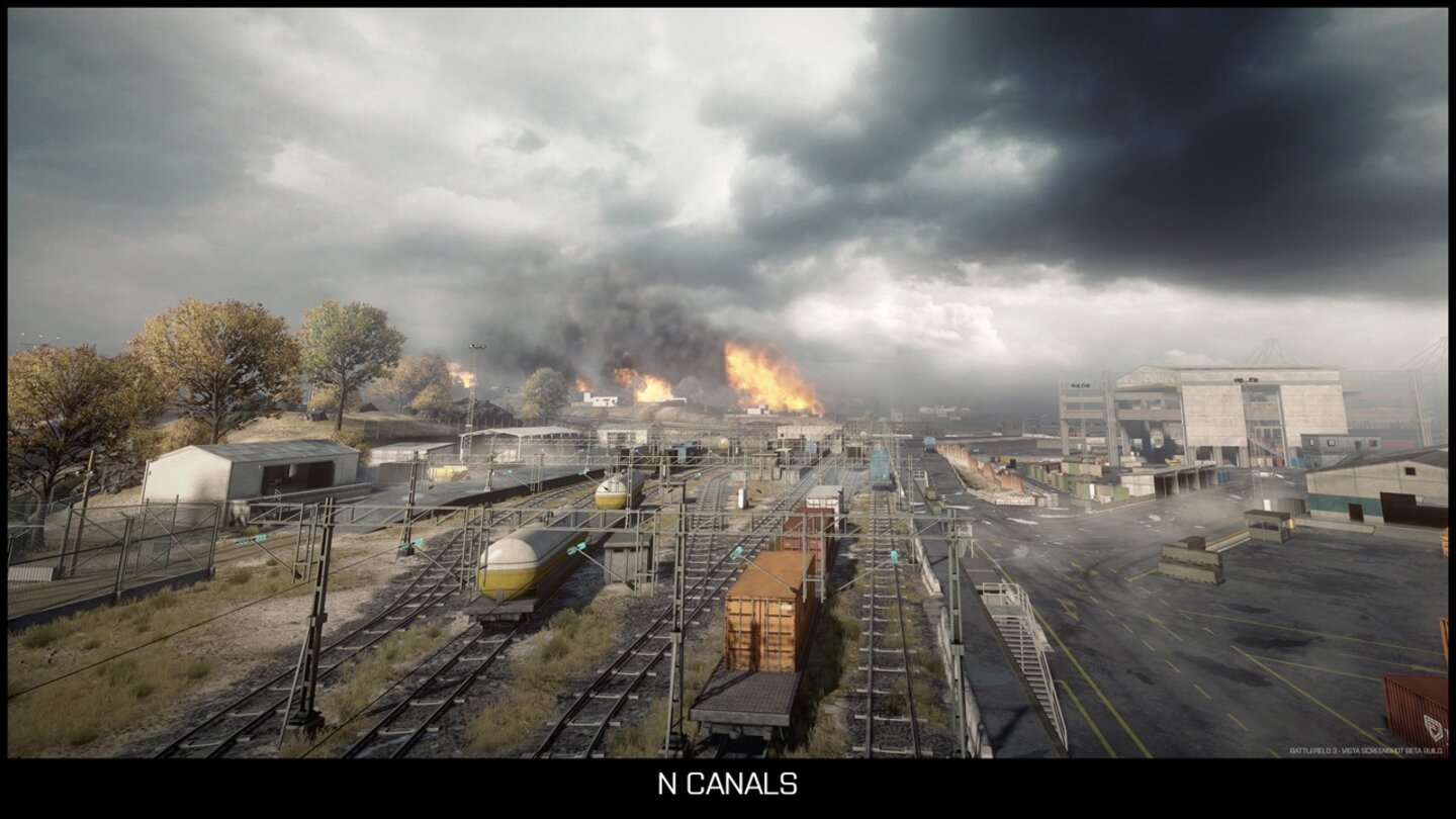 Battlefield 3N Canals ist die zweite Karte mit Booten. In einem industriellen Umfeld wird zu Fuß, in Panzern oder auf dem Wasser gekämpft.