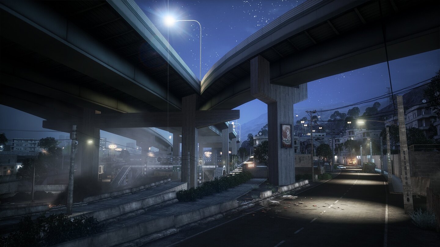 Battlefield 3Tehran Highway ist die einzige Nachtkarte im Spiel. Die Angreifer starten auf einem Hügel und müssen in die Stadt vordringen.