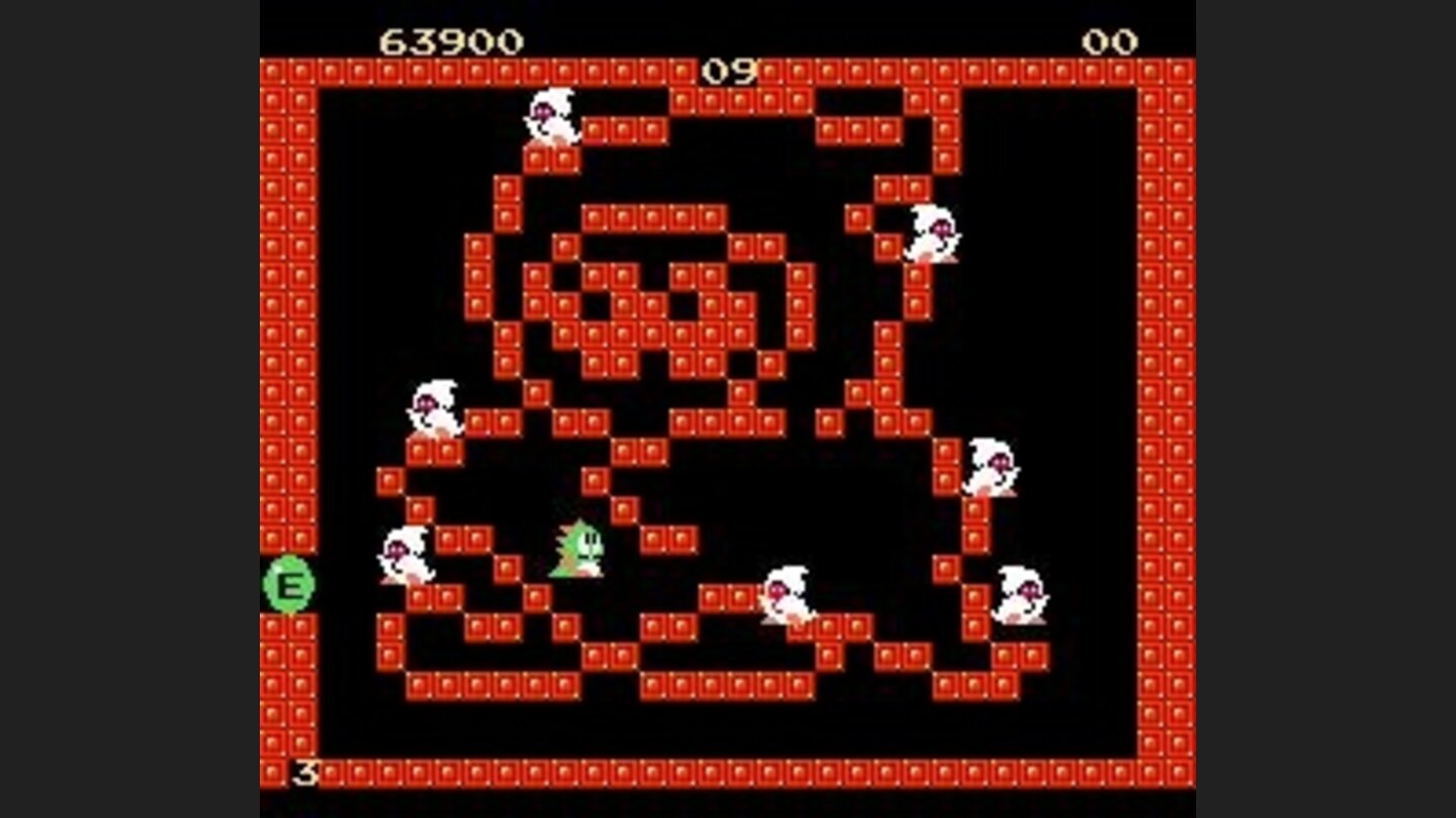 A more difficult level. Less place to make bubbles, and those white suckers are tougher