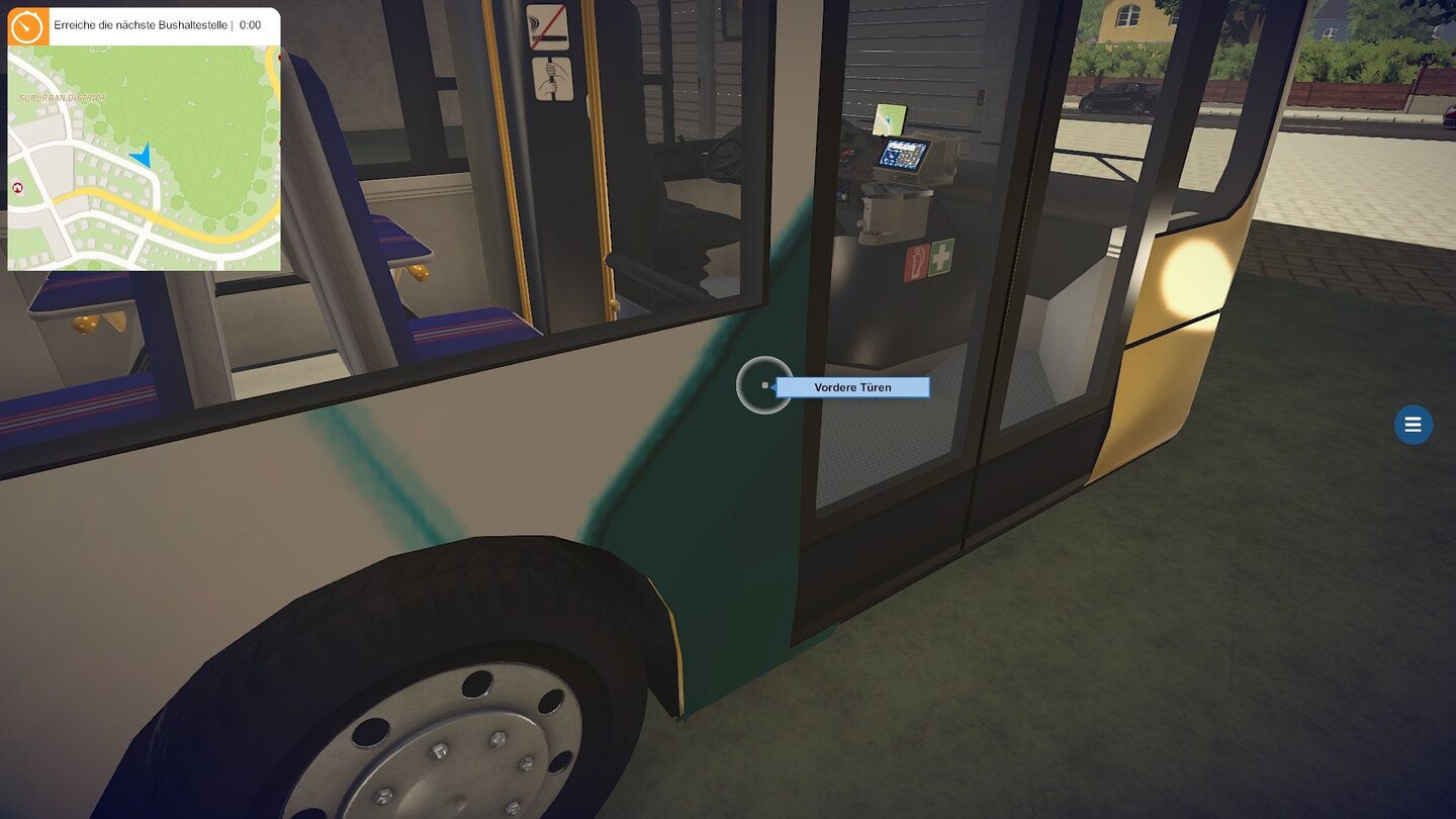 Bus Simulator 16Nachdem wir unseren Bus mit einer schicken Werbung versehen haben, existiert der Knopf zum Öffnen der Türen visuell nicht mehr.
