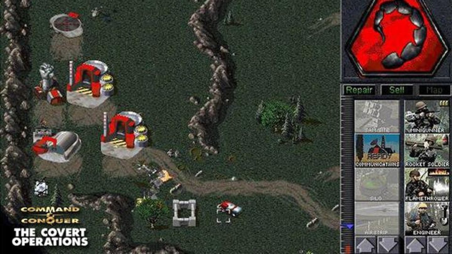 Command & Conquer: Der Ausnahmezustand (1996)Im Frühjahr 1996 veröffentlichte Westwood eine Missions-CD für das Hauptspiel. Diese lieferte 15 neue, besonders schwierige Missionen, neue Multiplayer-Karten und frische Einheiten wie den Chemie-Krieger oder den Apache-Kampfhubschrauber als Nod-Lufteinheit. Anders als im Hauptspiel sind die Einsätze allerdings nicht durch eine Story verbunden und können einzeln ausgewählt werden. Noch mehr Missionen gab es später per Patch aus den Versionen für Playstation und Nintendo 64.