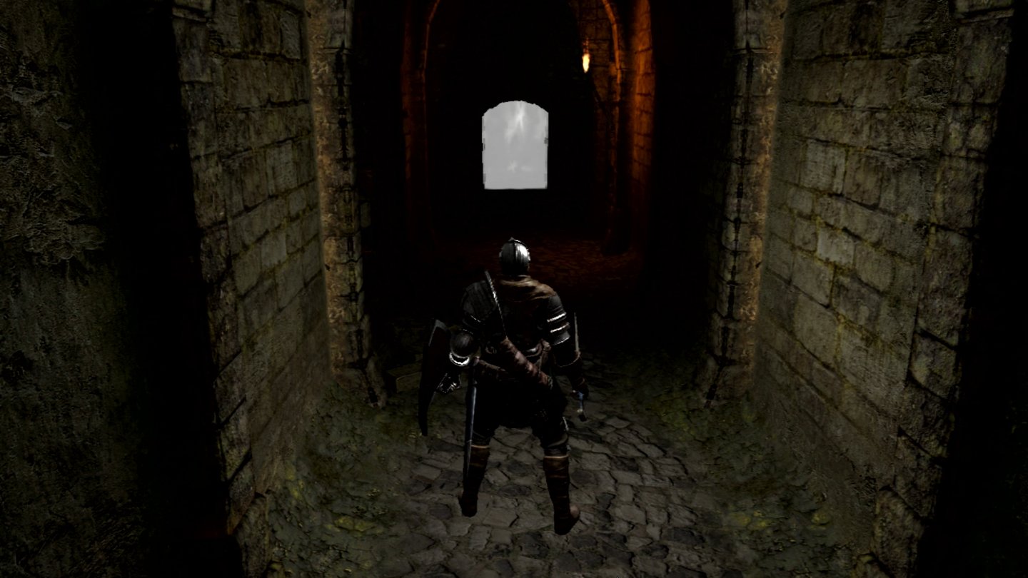 Dark Souls: RemasteredNebelwände zwischen zwei Spielgebieten sahen im Original lediglich wie ein grauer Brocken aus, der einen Durchgang blockiert.