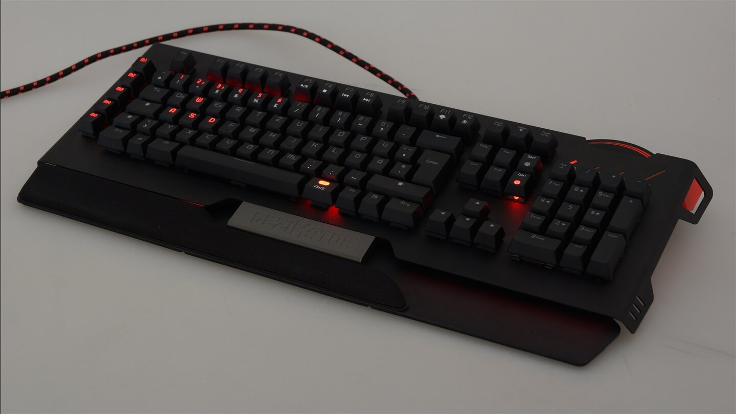 EpicGear Dezimator