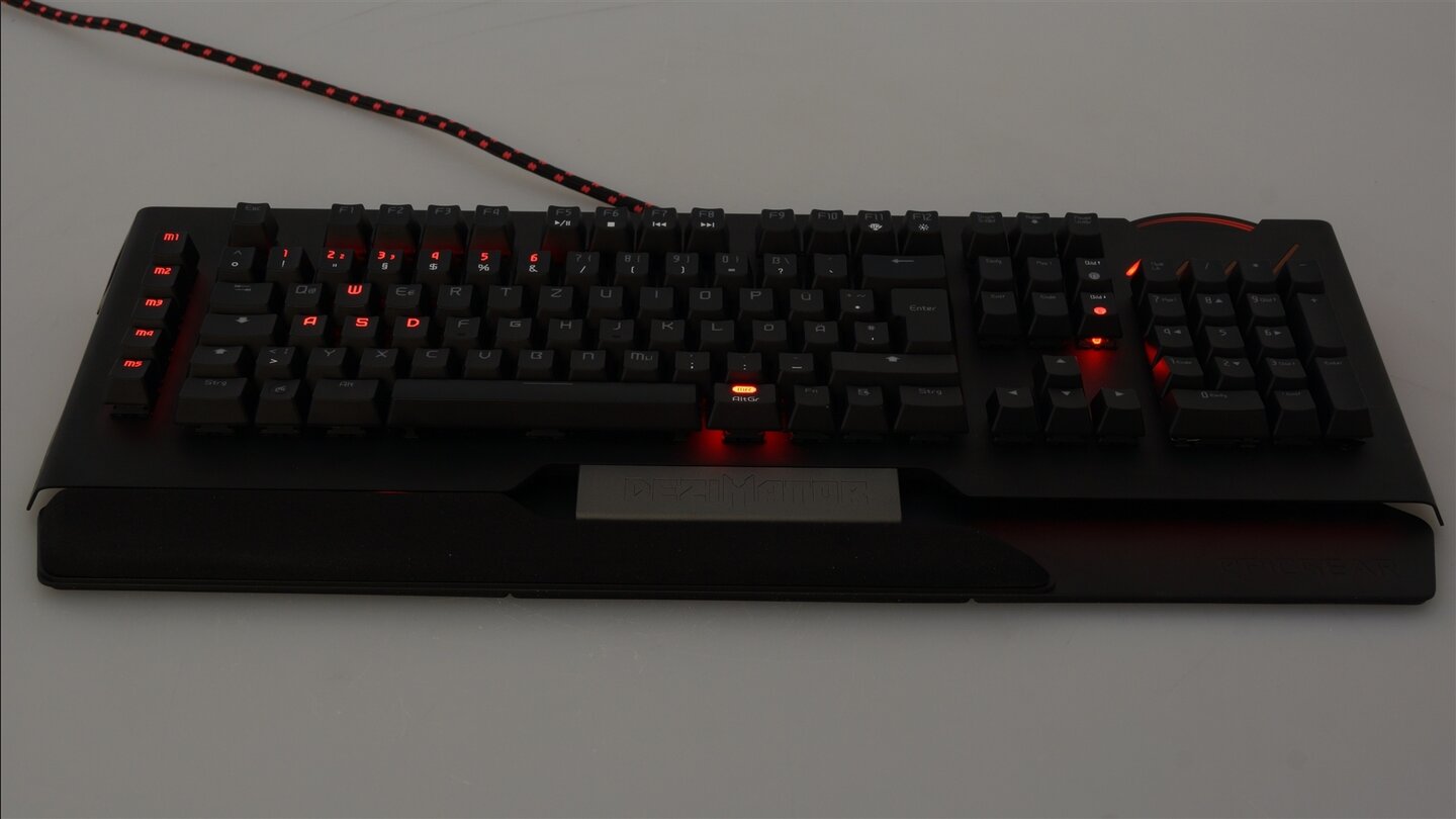 EpicGear Dezimator
