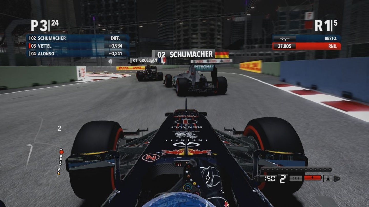 F1 2012 - Screenshots aus der Xbox-VersionBeim Nachtrennen in Singapur muss man vor allem auf die scharfen Kurven aufpassen - Unfallgefahr!