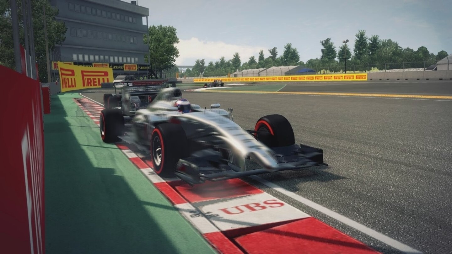 F1 2014... oder an der Strecke platziert ist.