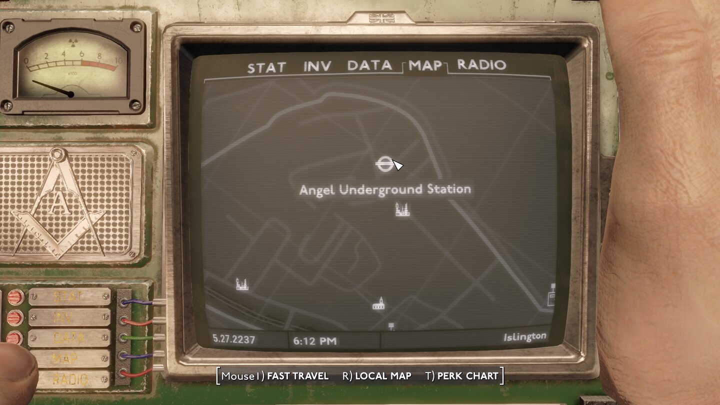 Fallout London Cutethulhu 2 - Angel Underground Station: Um den Schnellreisepunkt »Angel Underground Station« freizuschalten, müsst ihr euch erst in das separate Gebiet »Islington« begeben. Dieser mittlere Abschnitt ist am nördlichen Ende der Karte. Reist in das neue Gebiet und marschiert nach Norden. Wenn ihr eine U-Bahn-Station seht, seid ihr richtig.