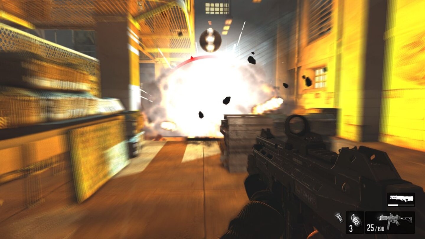 F.E.A.R. 3 - ExplosivfässerÜberall in den Levels stehen explosive Fässer herum, die uns bei Beschuss ganze Gegnerwellen vom Hals schaffen können.