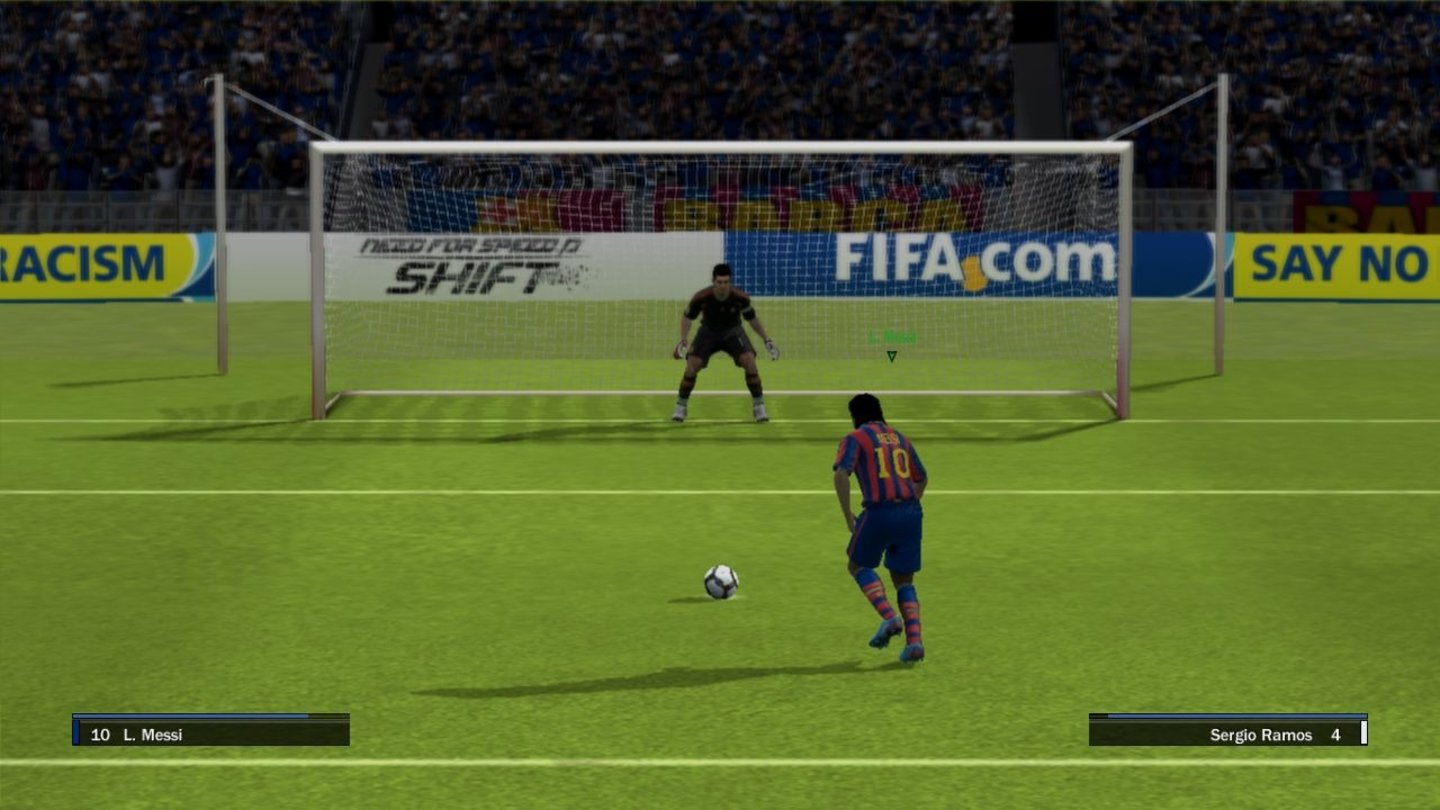 FIFA 10In FIFA 10 jubelt eine Art undefinierbare »Fan-Pampe«, in der keine Einzelpersonen zu erkennen sind.