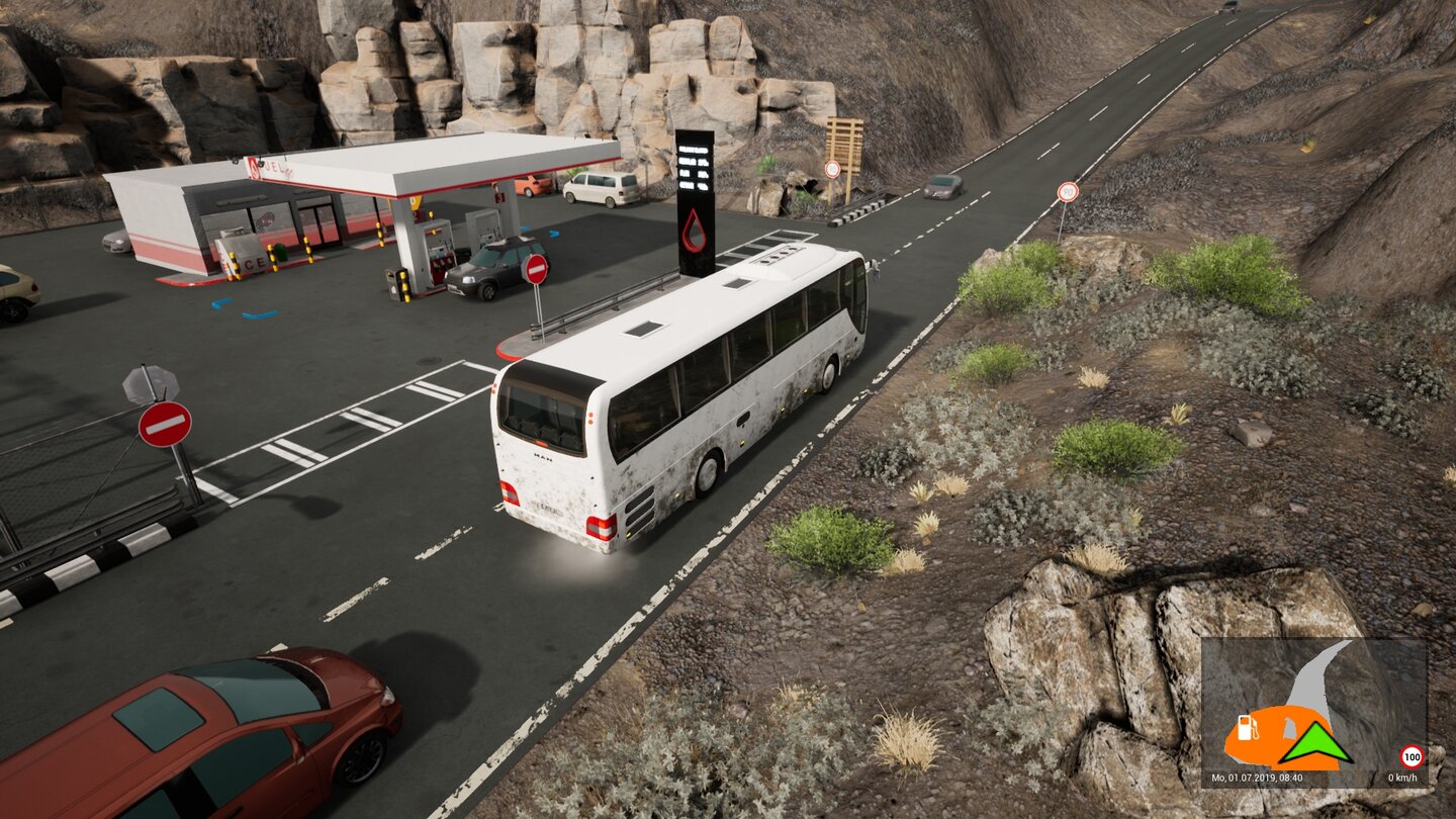 Tourist Bus SimulatorHighway to Shell: Vor Fahrtbeginn ist der Blick auf die Tankzeige Pflicht.