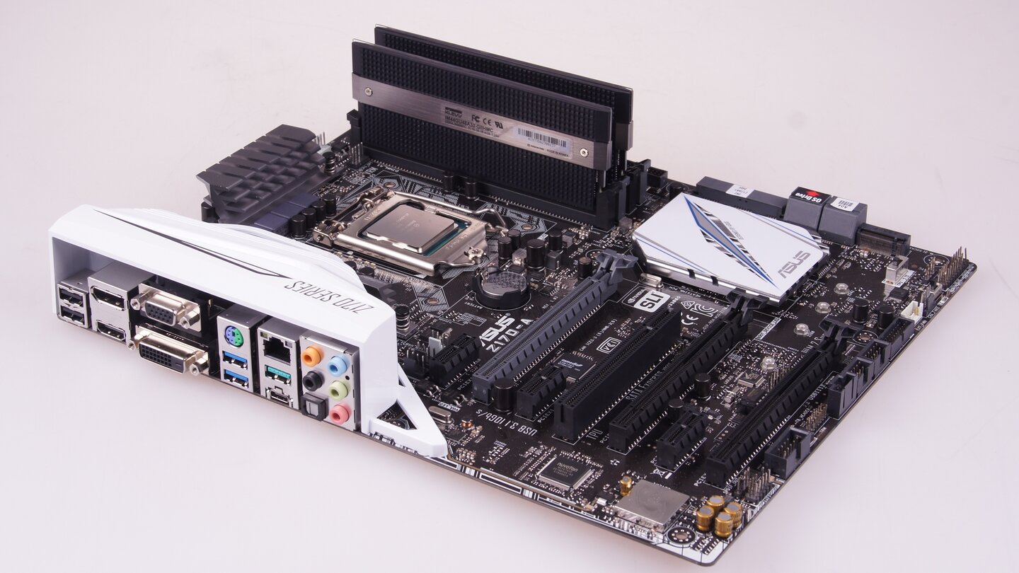 Um den Skylake-Prozessor nutzen zu können, ist ein Mainboard mit dem Sockel 1151 erforderlich.