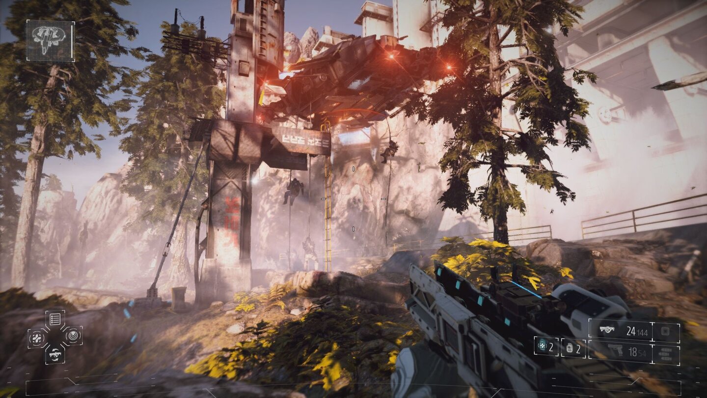 Killzone: Shadow Fall - Eigene ScreenshotsLösen wir in der zweiten Mission Alarm aus, setzen Landungschiffe gegnerische Verstärkung ab. Ein cooles Element, auf das wir in anderen Leveln verzichten müssen.