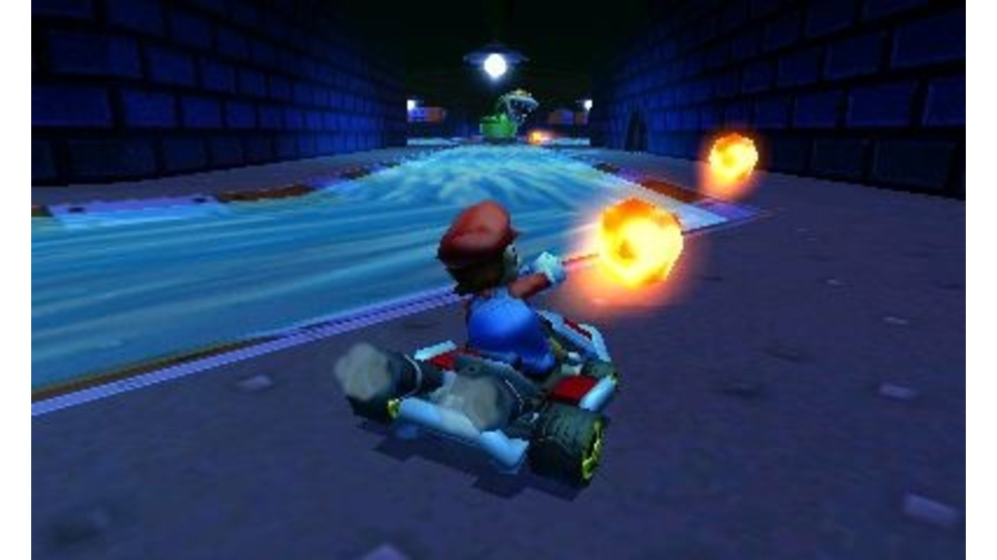 Mario Kart 7Mit den praktischen Feuerbällen heizt ihr euren Konkurrenten ordentlich ein!