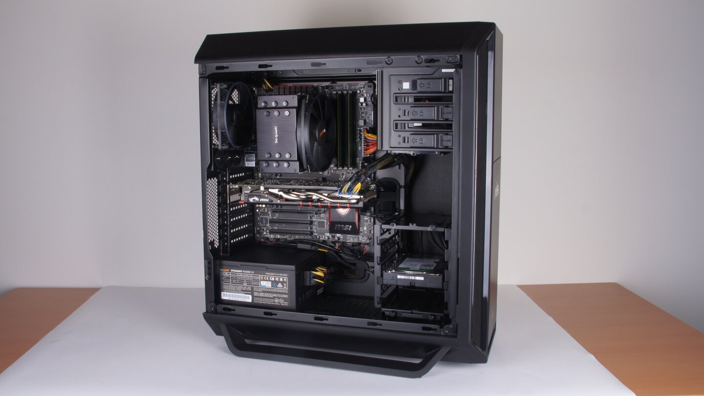Mifcom setzt mit seinem PC voll auf Komponenten von BeQuiet, und das Konzept geht auf: Der Silent Gaming-PC ist sowohl flott als auch angenehm leise.