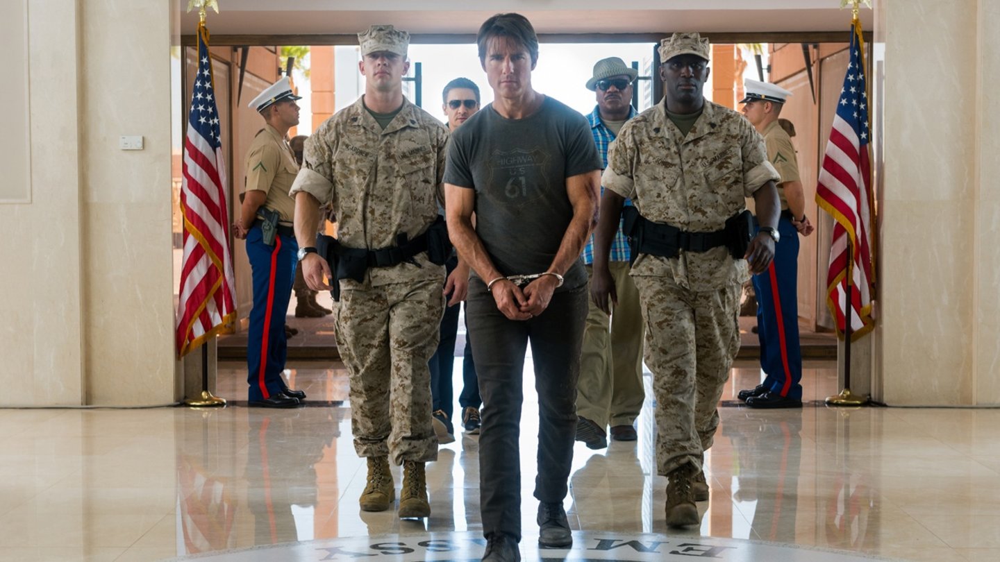 Mission: Impossible - Rogue NationWas auch immer Ethan Hunt (Tom Cruise) ausgeheckt hat – lange wird er nicht in Handschellen bleiben.