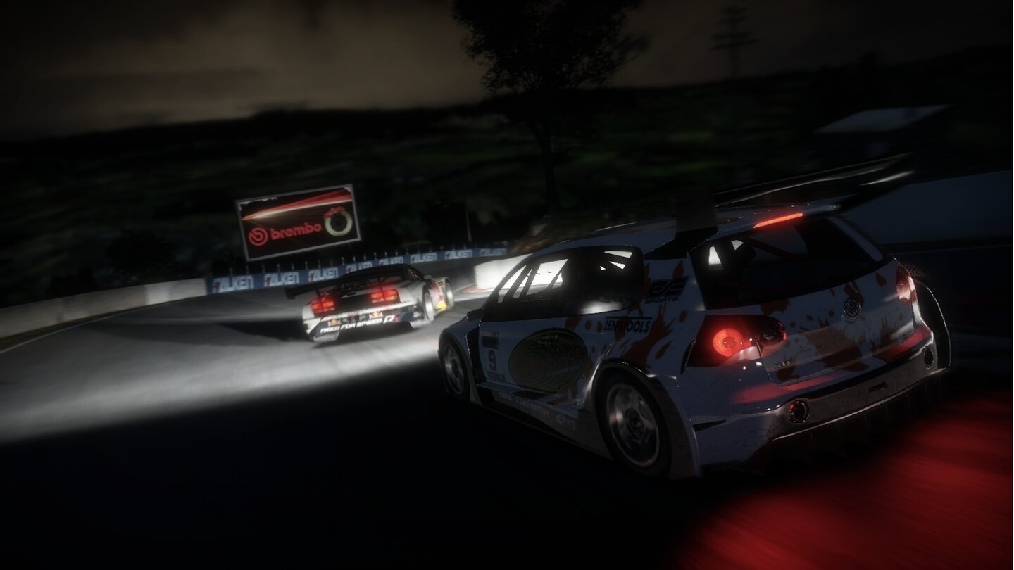 Need for Speed: Shift 2 Unleashed...oder in finsterer Nacht statt.