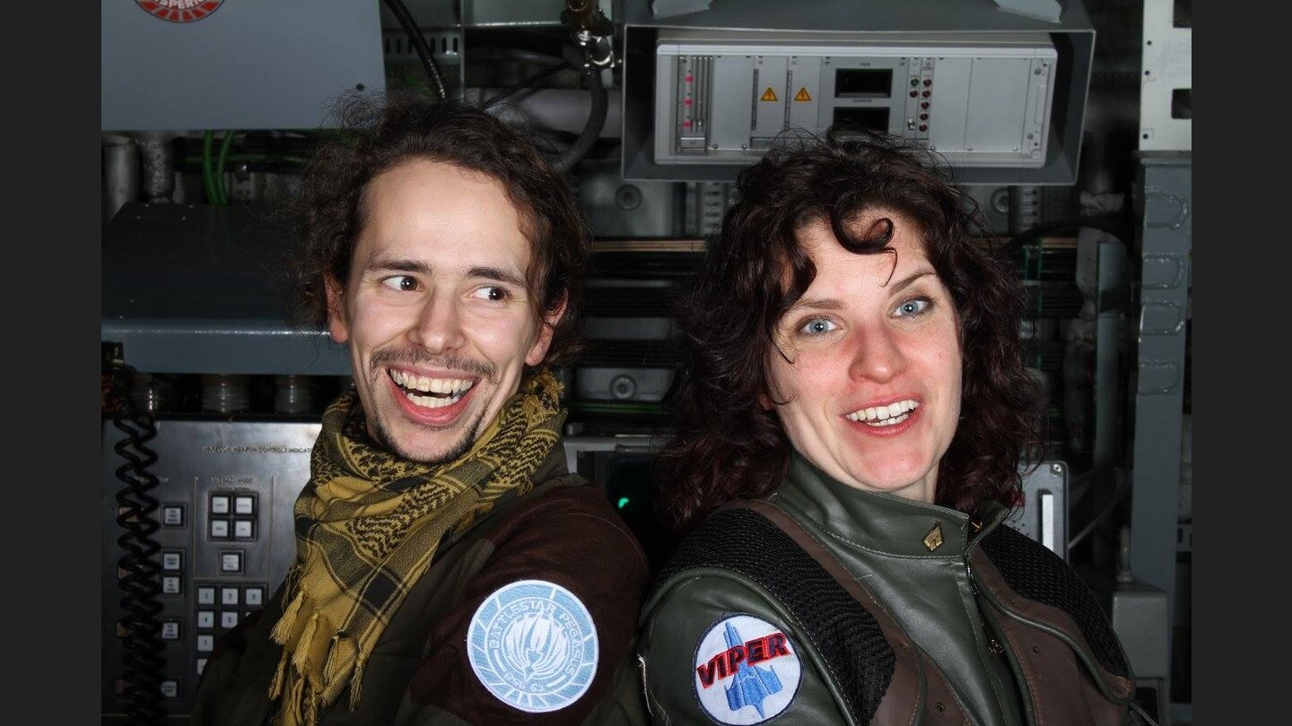 Pegasus-IT und Viperpilotin. (Bild: Michael Schaad, Leuengold)