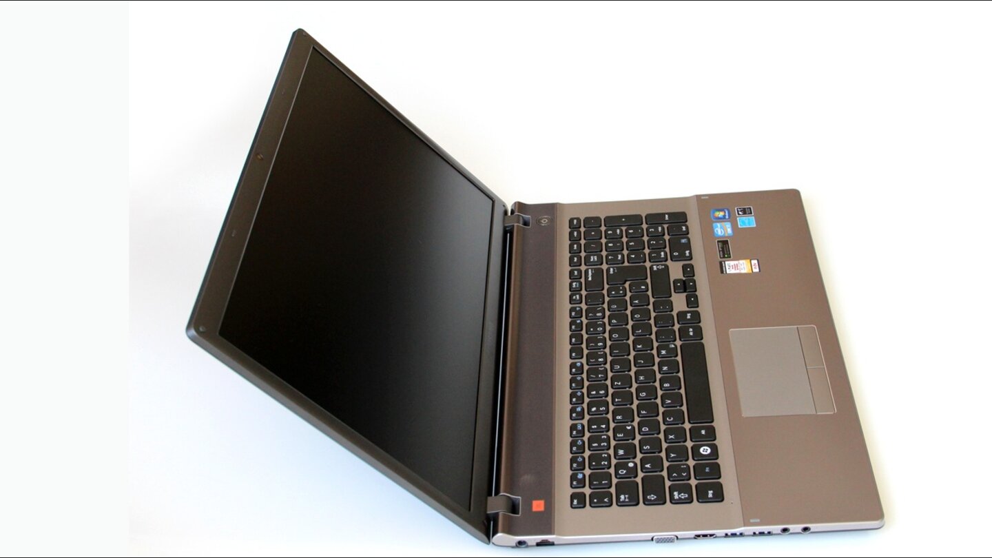 Samsung Serie 5 550P7C