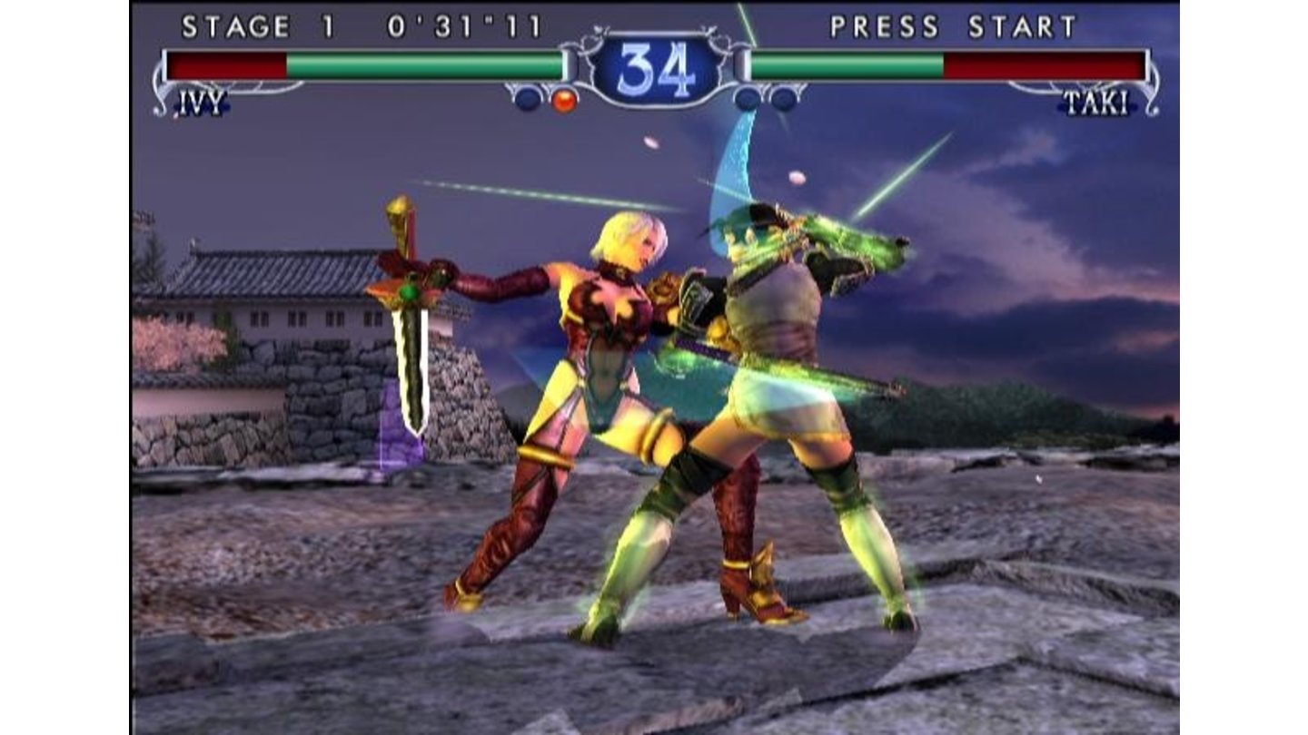 Ivy and Taki fighting