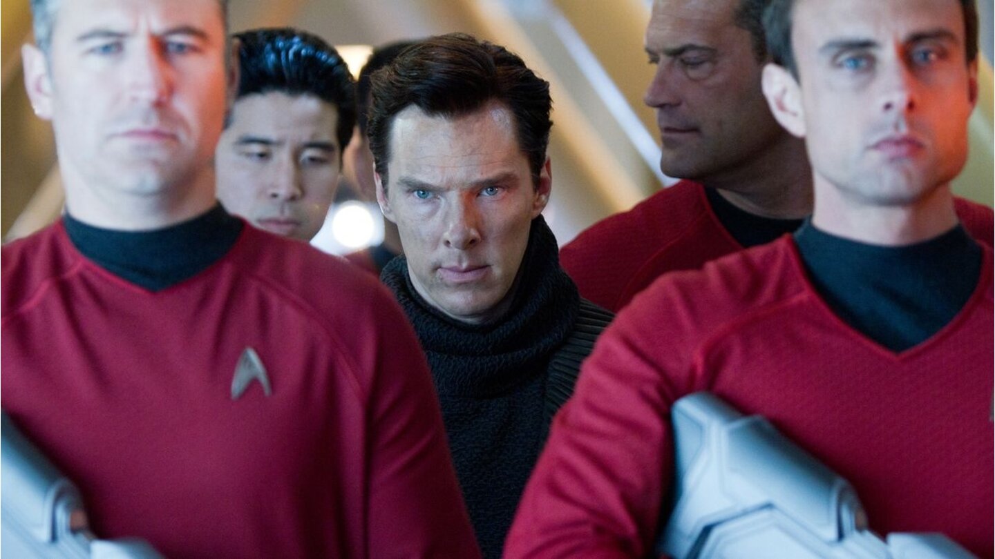 Star Trek Into DarknessSteven Spielberg hat Benedict Cumberbatch für die Rolle des John Harrison empfohlen. Zuerst war Benicio Del Toro im Gespräch.
