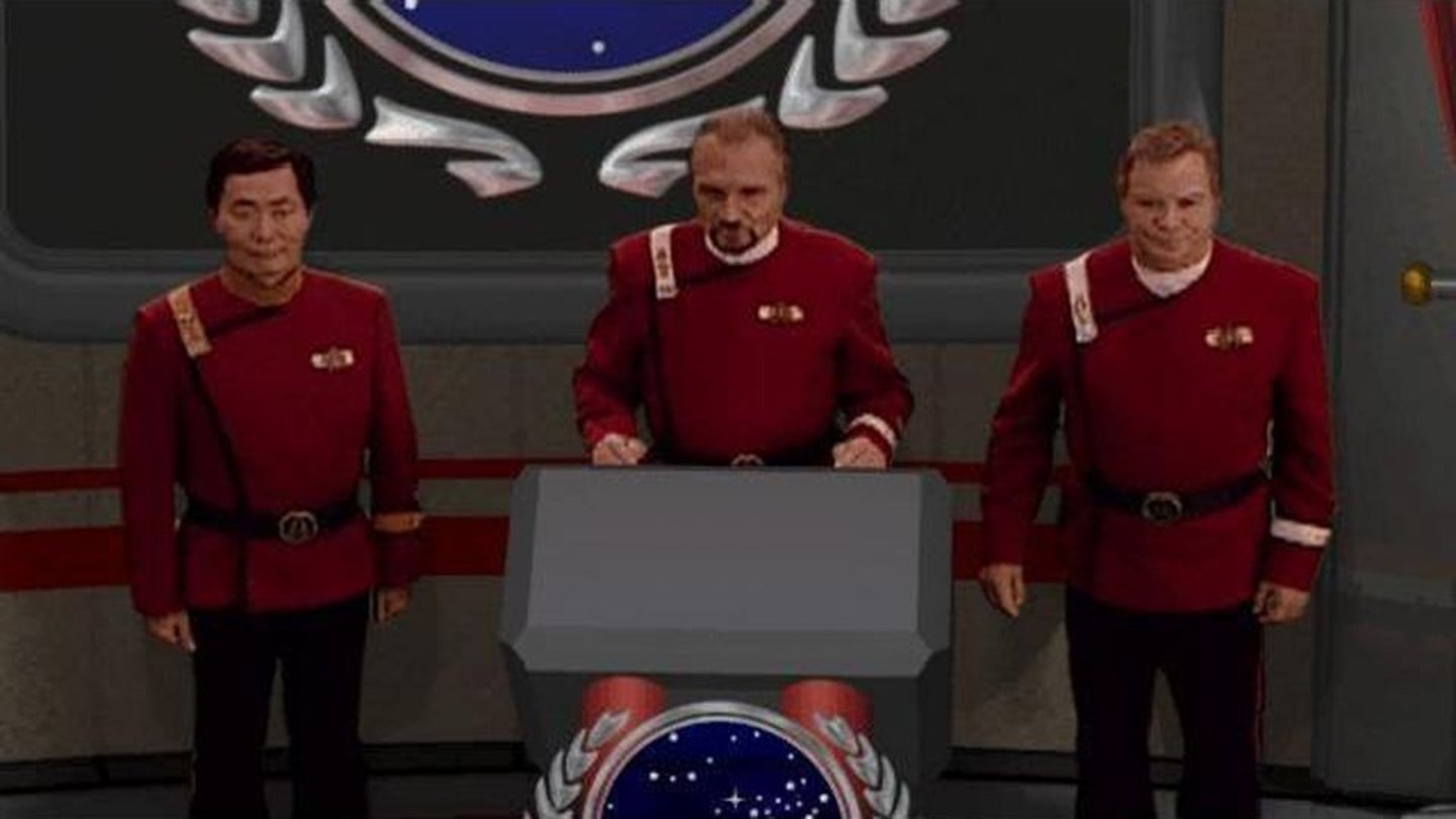 Star Trek: Starfleet Academy1997 sorgte Interplay mit Starfleet Academy für Aufsehen. Die Raumschiff-Simulation bot nicht nur abwechslungsreiche und spannende Missionen, auf den 5 CDs auf denen das Spiel ausgeliefert wurde, fanden auch zwei Stunden Videosequenzen Platz. In den Filmen, die zwischen und während den Missionen eingestreut wurden, traten unter anderem William Shatner, Walter Koenig und George Takei auf.