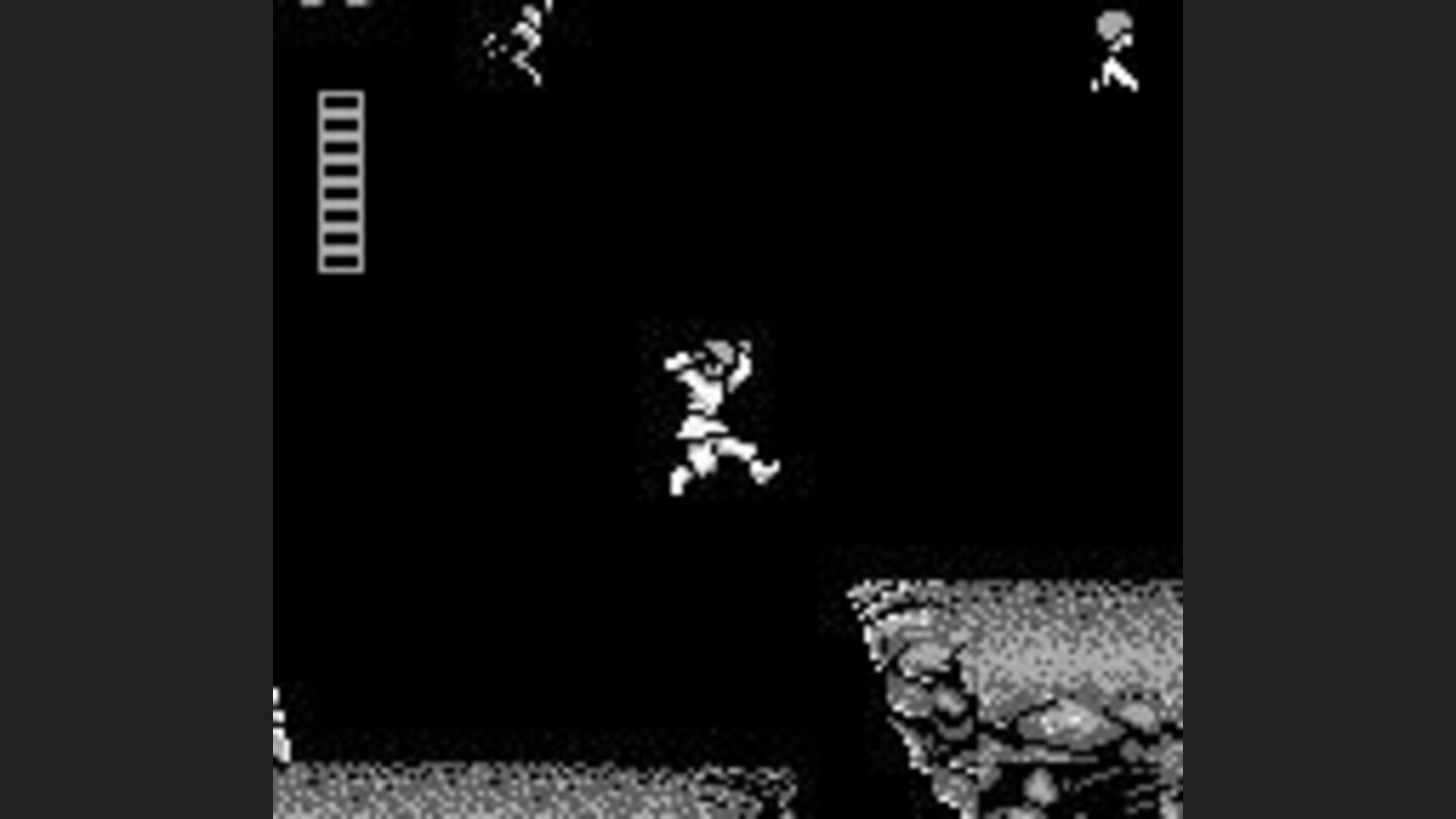 If you jump of a certain height, your life bar is reduced. Look out!