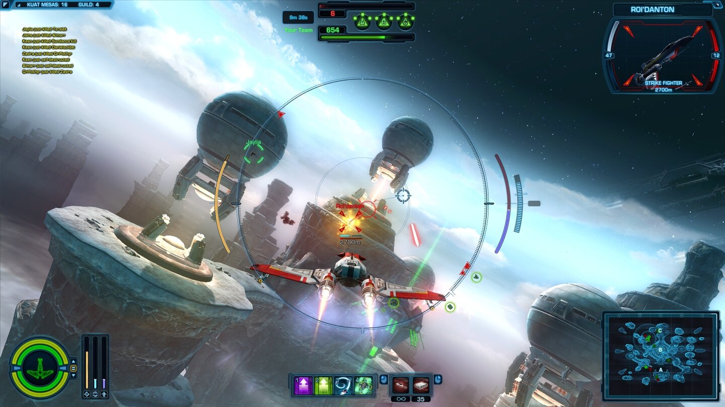 Star Wars: The Old RepublicWir haben einen feindlichen Jagdbomber im Visier und versuchen ihn, im Dogfight zu erledigen, bevor er seine Schilde wieder aufladen kann.