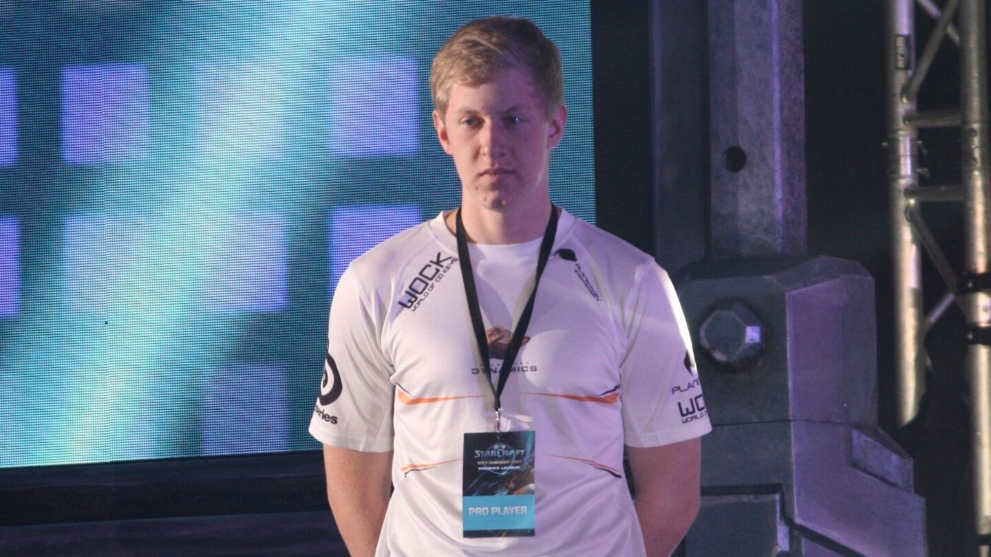 Starcraft 2 - WCS Premier League - Bilder vom Viertelfinale 2015Fabian »GunGFuBanDa« Mayer (Protoss / Planetkey Dynamics)