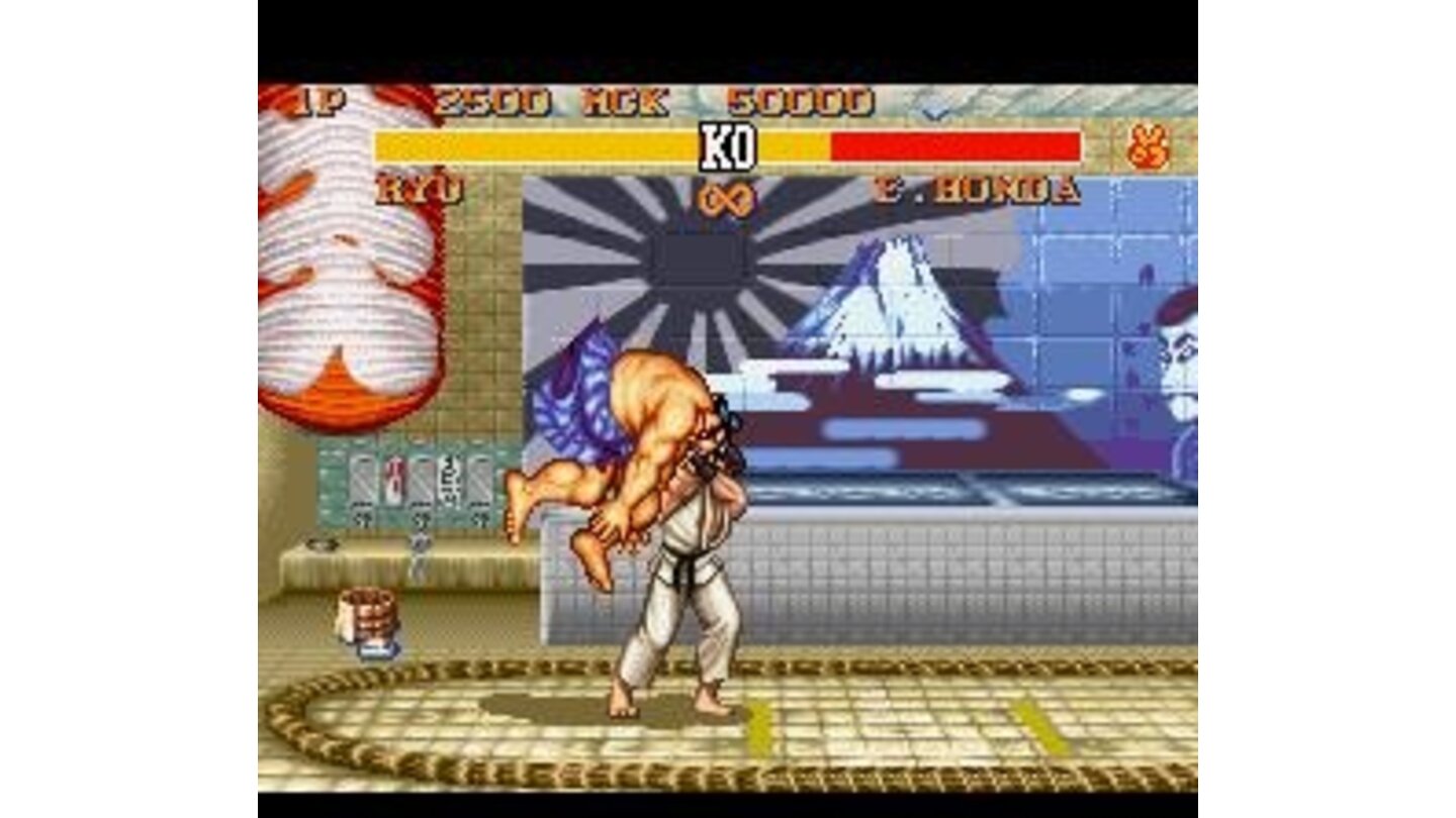 Ryu's throw performed with High Punch button.