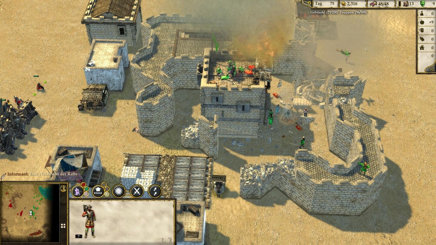 Stronghold Crusader 2Schick: umherfliegende Trümmerteile und Gegner, abprallende Pfeile. Weniger schick: Mauern versinken stumpf im Boden, Belagerungsgeräte überlappen sich. Insgesamt macht Crusader 2 optisch eine schwache Figur.