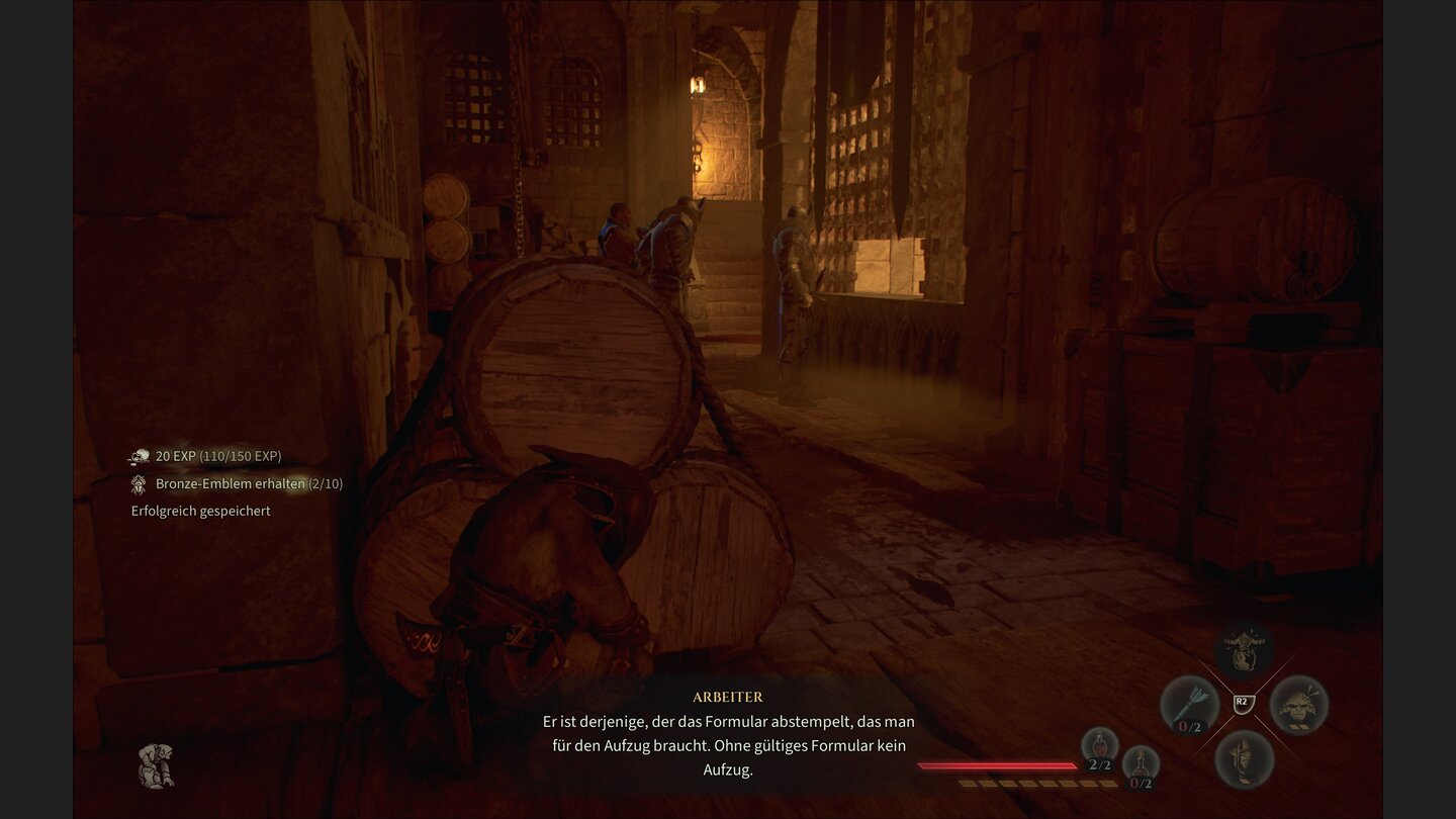 Viele Wege führen ans Ziel: Ihr könnt die Festung ohne Hilfe erklimmen oder mit ein paar Tricks den Fahrstuhl wieder zum Laufen kriegen...