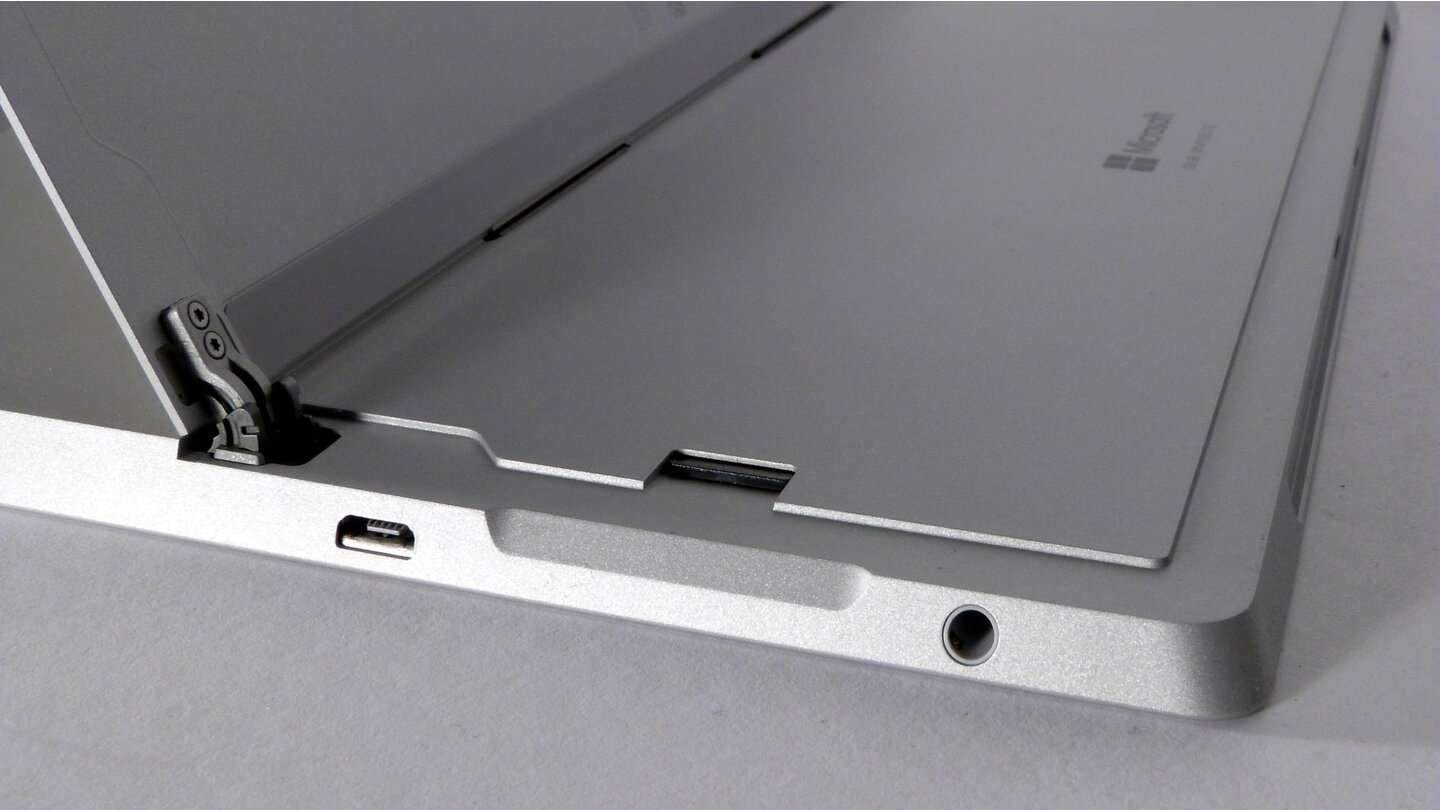 Surface 3 - Slot für MicroSD