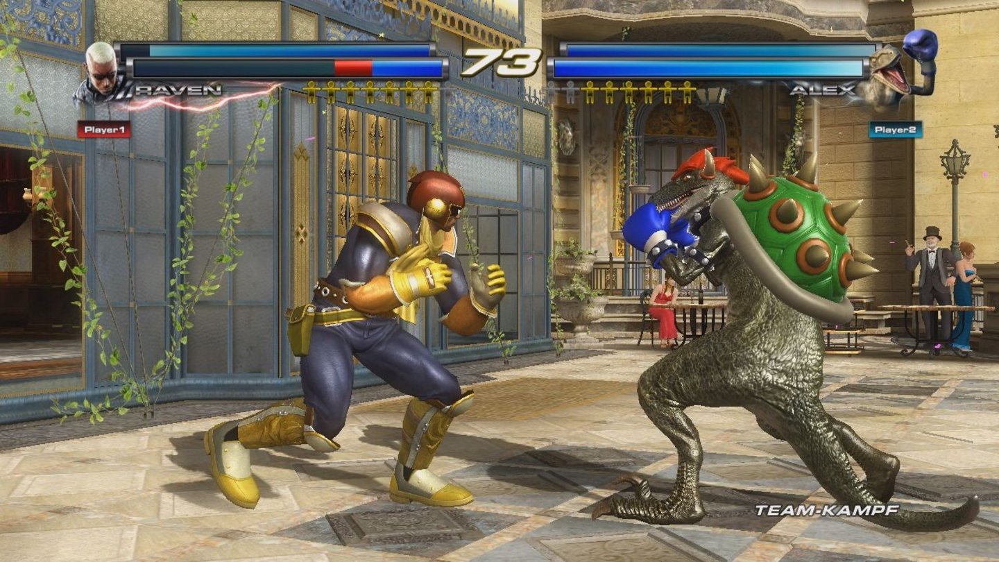 Tekken Tag Tournament 2 (Wii U)Je nach Charakter sehen die Kostüme an den Kämpfern etwas anders aus. Hier rechts seht ihr die Alex-Variante von Bowser.