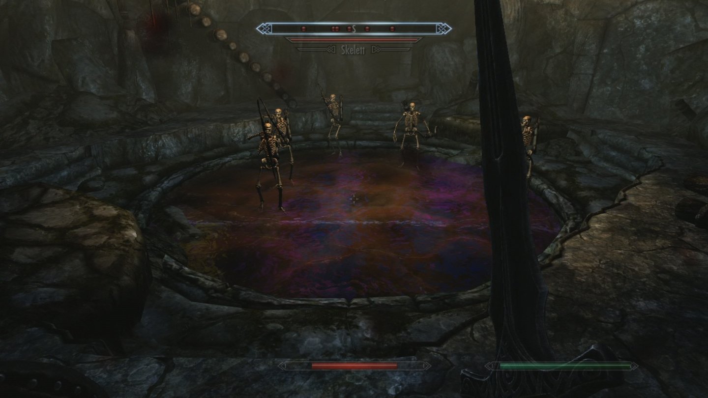 The Elder Scrolls 5: Skyrim (Xbox 360)Wie günstig: Diese Skelettkrieger stehen in einer Öllache ...