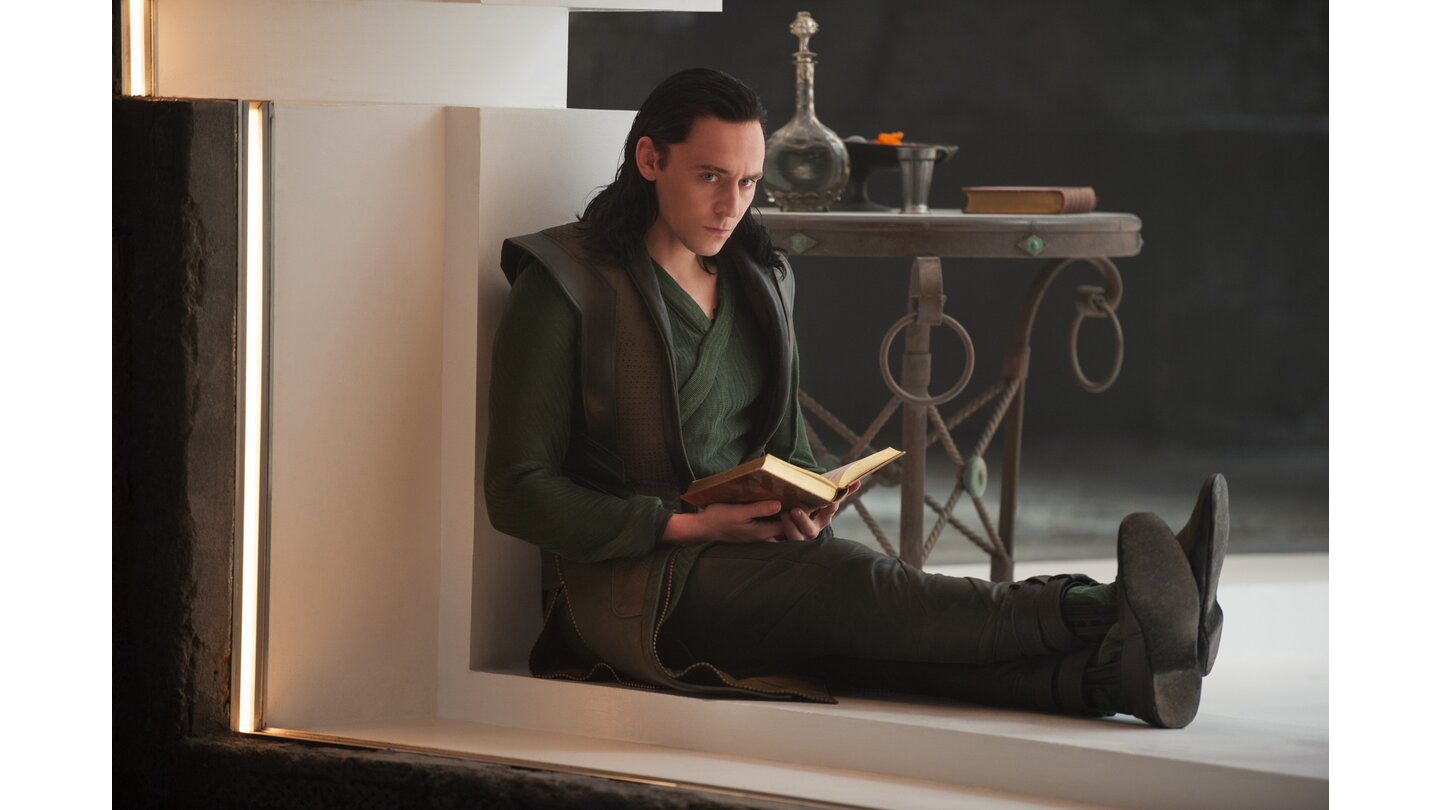 Loki in seinem Gefängnis