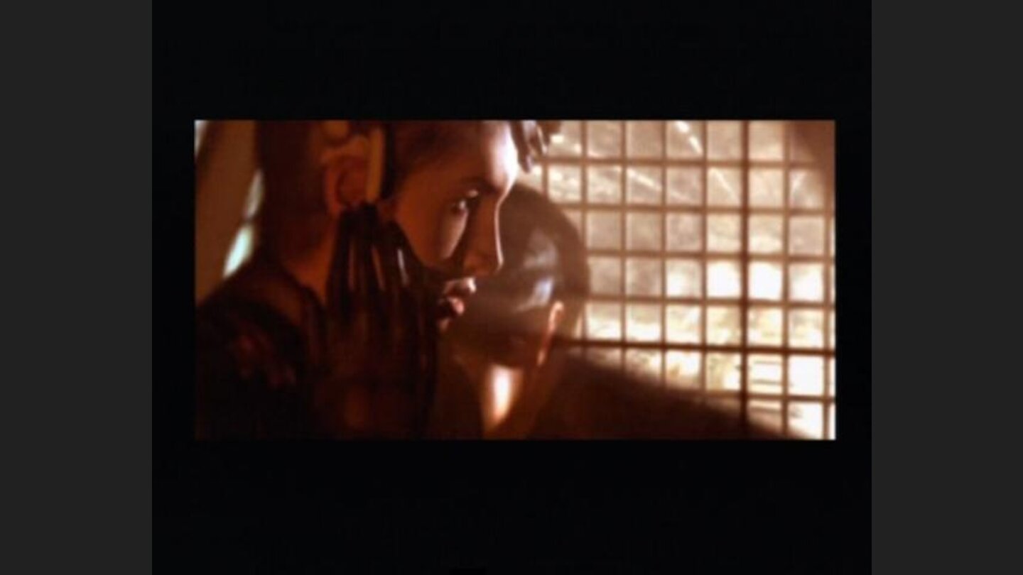 The new 4mins intro cinematic gives a premise to the story and is fully orchestrated, and only FMV in widescreen format in the game.