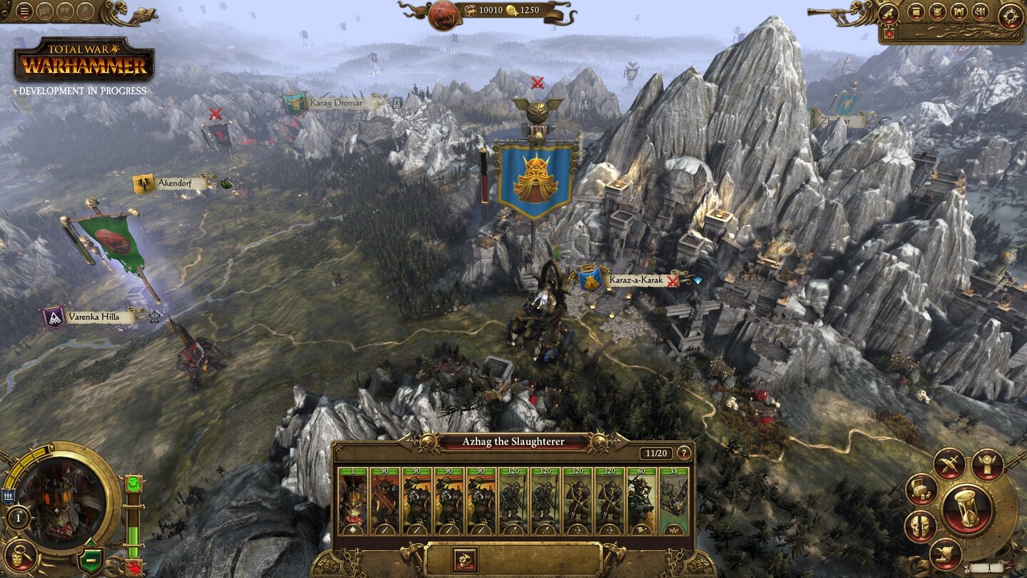 Total War: WarhammerDie Warhammer-Welt bietet eindrucksvolle Sehenswürdigkeiten wie gewaltige Zwergenfestungen, direkt ins Gebirge gebaut.