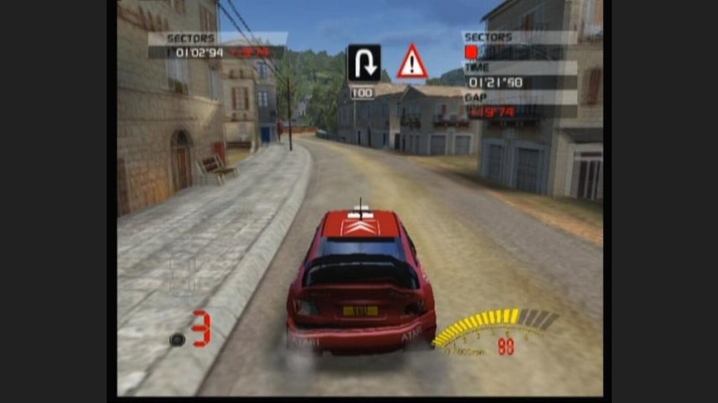 Right curve ahead (check the rear bumper damage, you can tear your car to shreds with some bad driving)