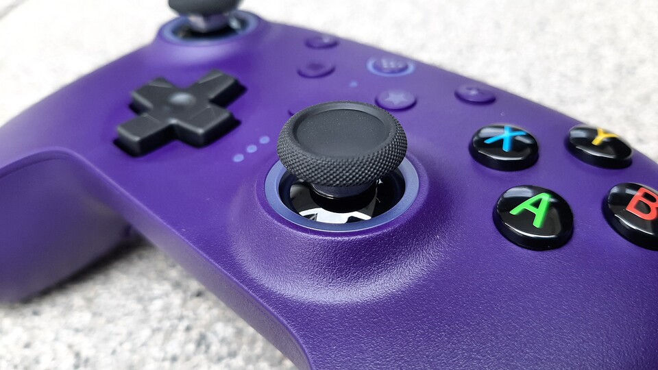 Mit dem Ultimate 2 ist 8BitDo jetzt schon ein wenig länger am Markt.