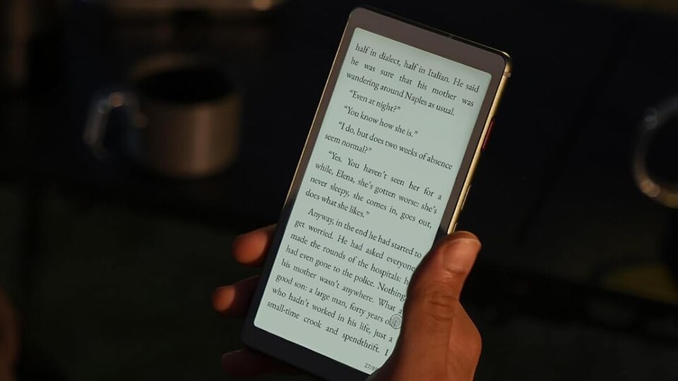 Die Beleuchtung des E-Ink-Displays könnt ihr selbst einstellen.