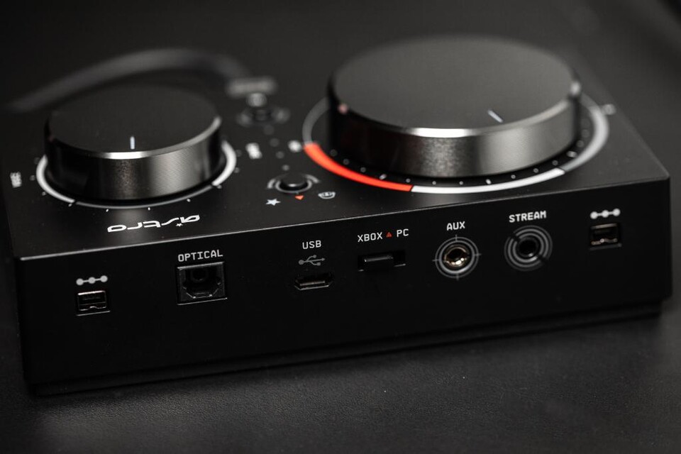 Die beste verkabelte Variante - Achtet beim Kauf eines Astro Mixamps unbedingt auf die richtige Konsolenvariante! Ein für die PlayStation designtes Mixamp funktioniert nicht an der Xbox Series X|S.