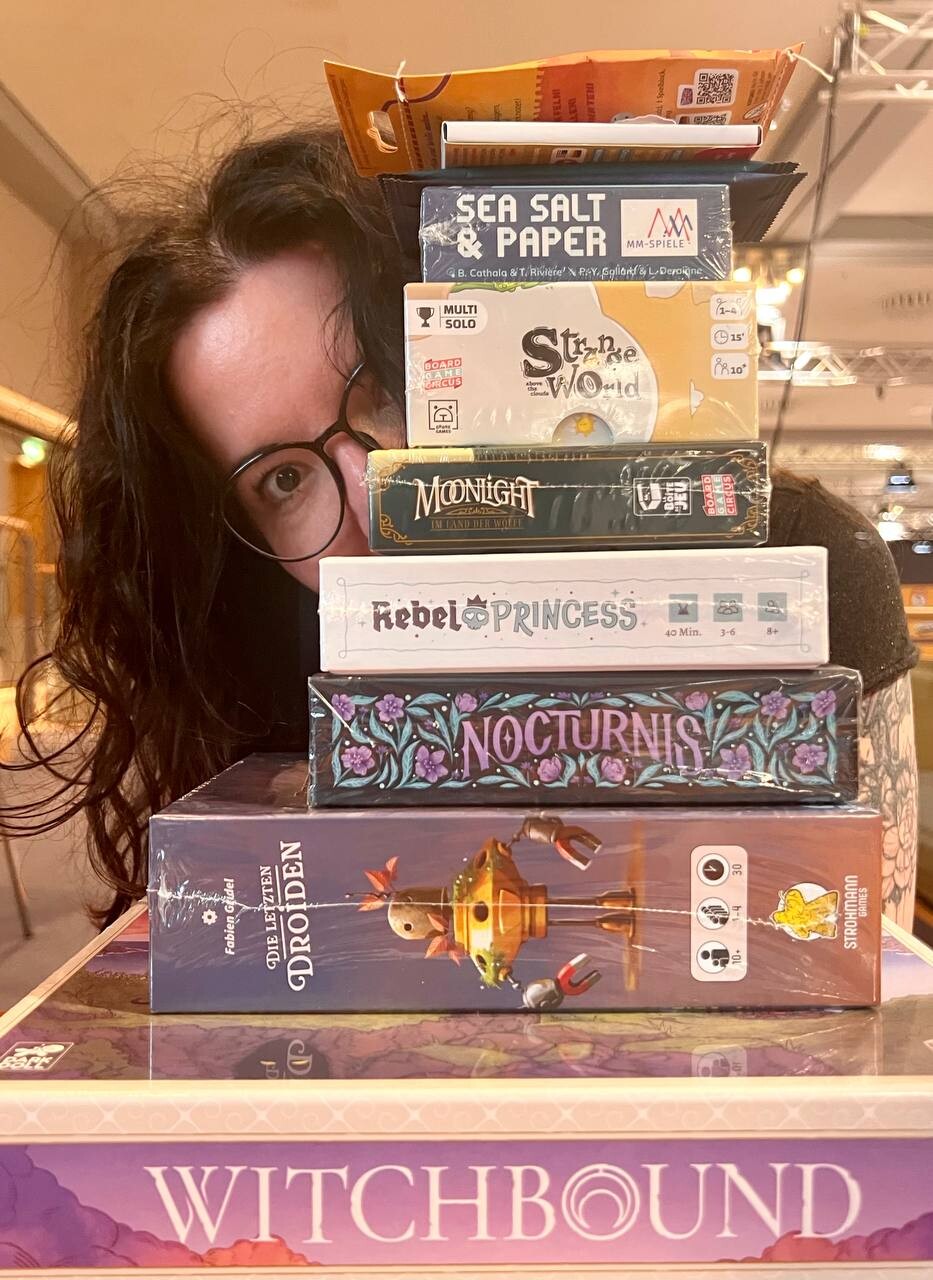 Raes Spieleausbeute – VOR dem Flohmarkt.