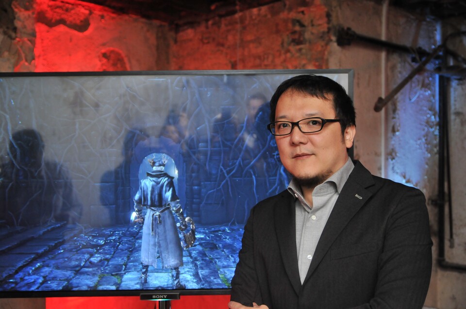 Hidetaka Miyazaki präsentierte uns im Rahmen eines Vorschau-Events die neueste Version von Bloodborne.