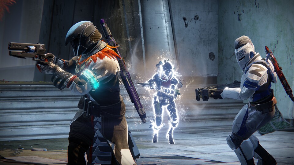 Im Shooter-Addon Destiny: The Taken King wird Nolan North seine Stimme dem KI-Begleiter »Ghost« leihen.