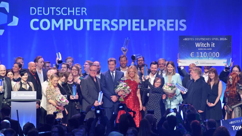 Da stehen die Gewinner des Deutschen Computerspielpreises 2018. (FOTOCREDIT: Getty Images/Quinke Networks)